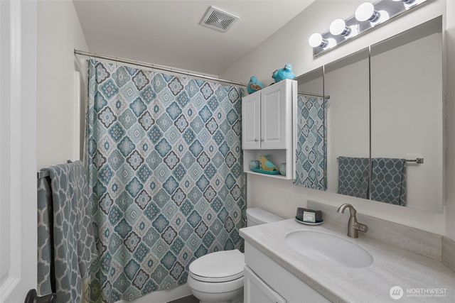 6103 77th Avenue NE, Marysville, WA 98270