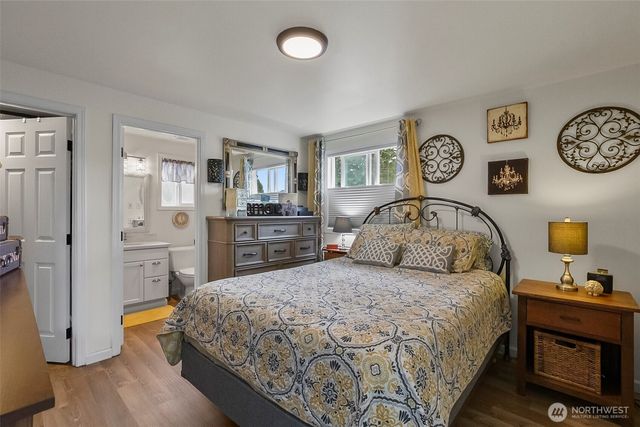 6103 77th Avenue NE, Marysville, WA 98270