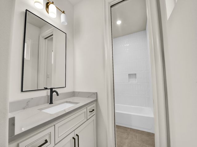 332 Tiara Trail, Fort Worth, TX 76108