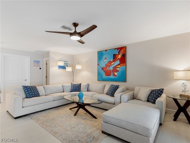 7337 Lake DR, Fort Myers, FL 33908