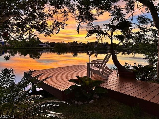 7337 Lake DR, Fort Myers, FL 33908