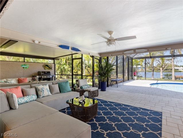 7337 Lake DR, Fort Myers, FL 33908