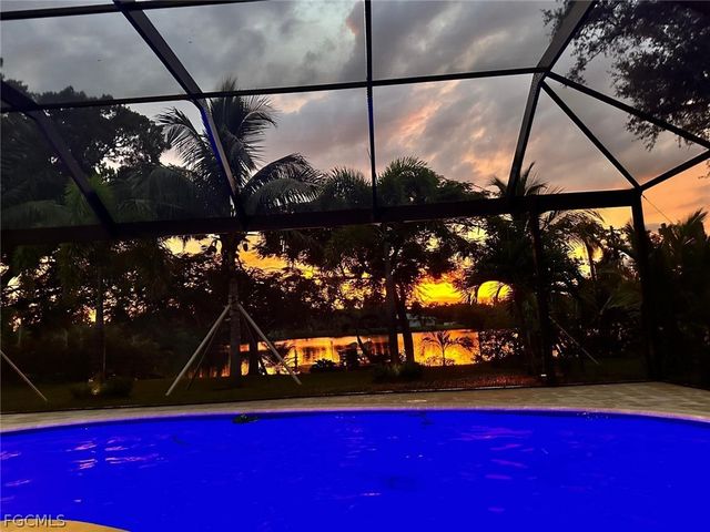 7337 Lake DR, Fort Myers, FL 33908