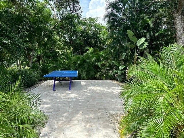 7337 Lake DR, Fort Myers, FL 33908