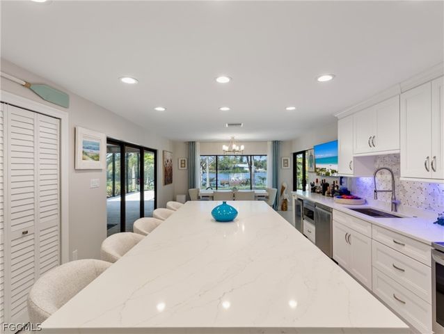 7337 Lake DR, Fort Myers, FL 33908