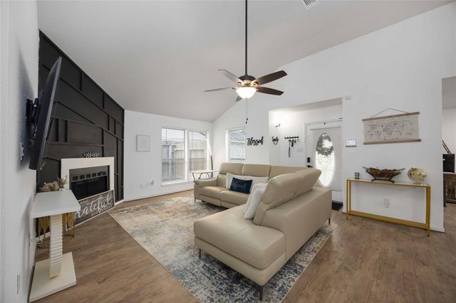 4811 Tealgate Drive, Spring, TX 77373