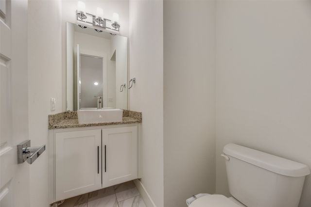 214 Lanyard Drive, Lewisville, TX 75057