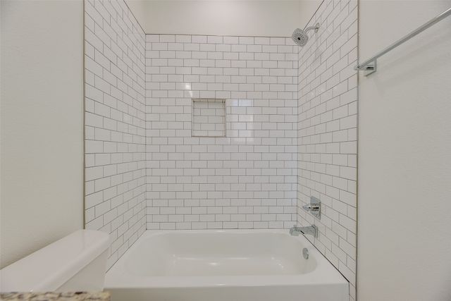 214 Lanyard Drive, Lewisville, TX 75057