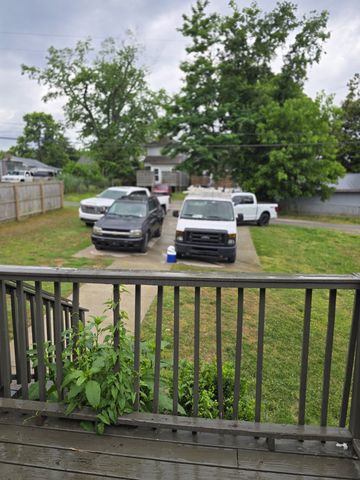 4223 Woods St, Old Hickory, TN 37138