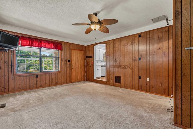 687 Terry Street, Hot Springs, AR 71913