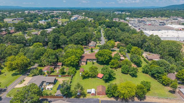 687 Terry Street, Hot Springs, AR 71913