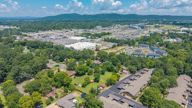 687 Terry Street, Hot Springs, AR 71913