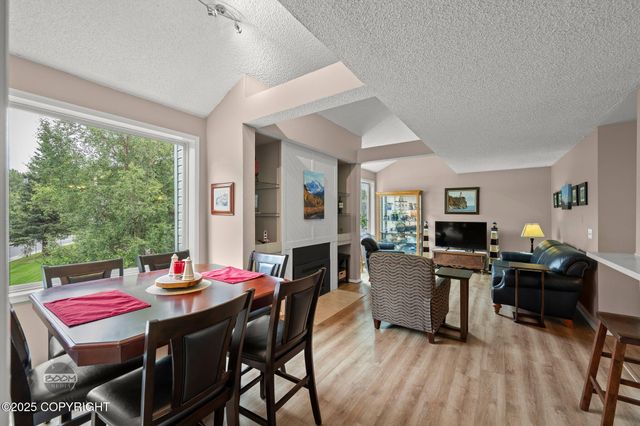 812 Wildrose Court, Anchorage, AK 99518