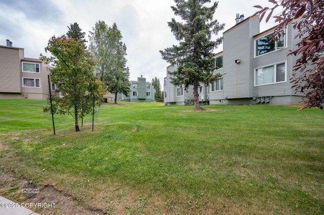 812 Wildrose Court, Anchorage, AK 99518
