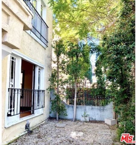 1431 N Las Palmas Avenue, Los Angeles, CA 90028