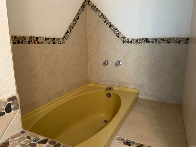 14404 Hillside Drive, Jamul, CA 91935