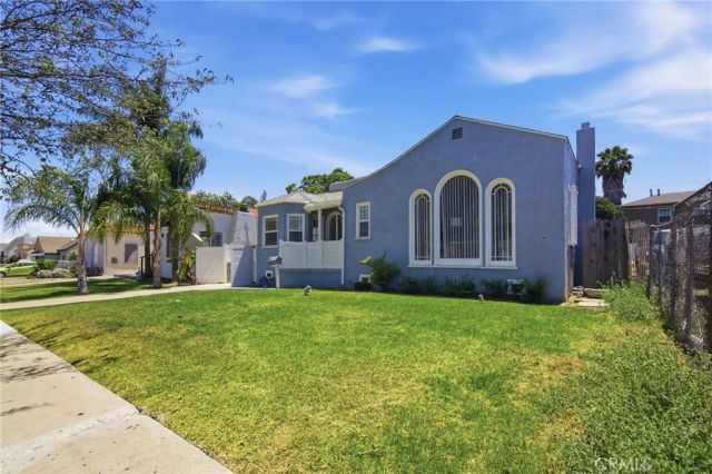 2142 W 73rd, Los Angeles, CA 90047