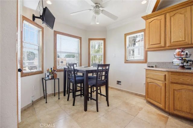 2142 W 73rd, Los Angeles, CA 90047