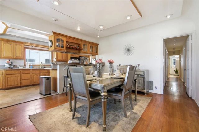 2142 W 73rd, Los Angeles, CA 90047