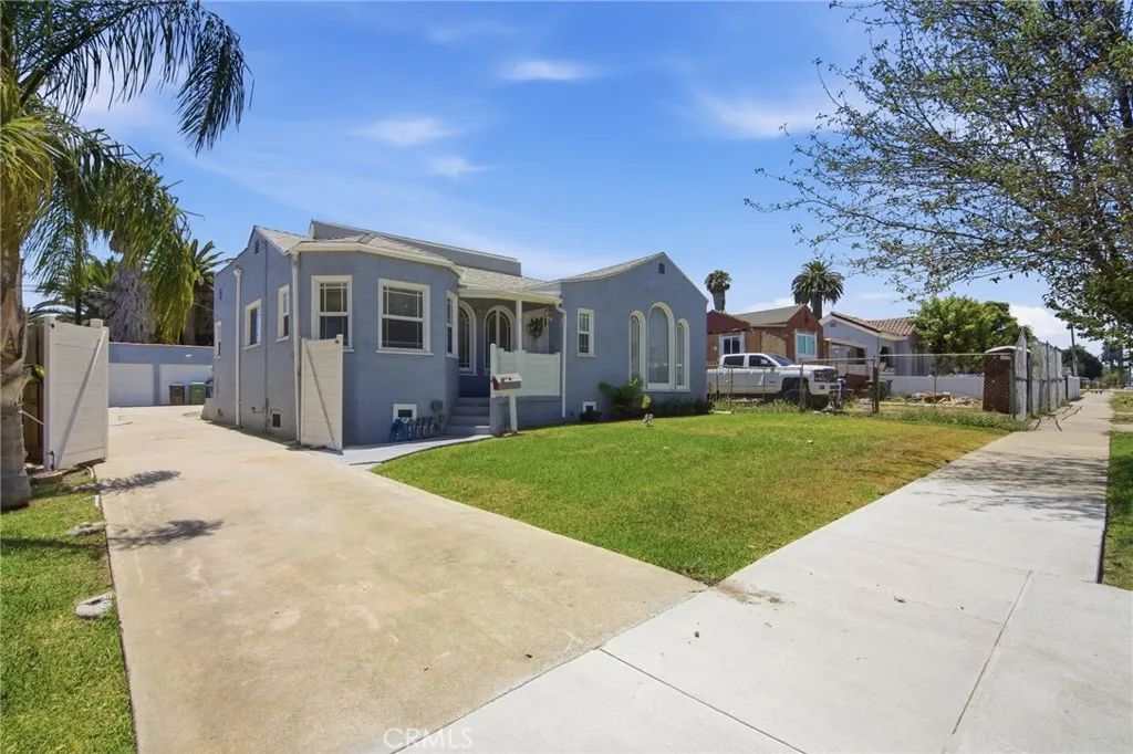2142 W 73rd, Los Angeles, CA 90047