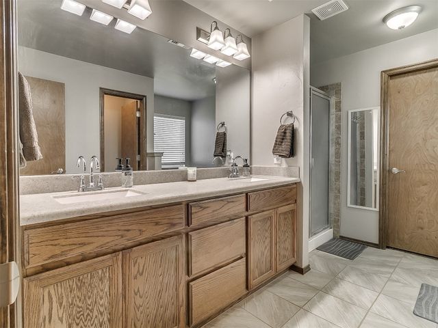 6912 NW 155th Terrace, Edmond, OK 73013