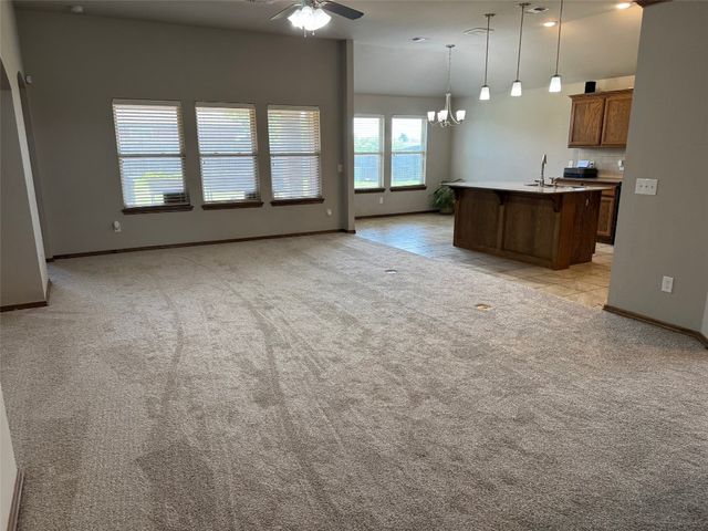 6912 NW 155th Terrace, Edmond, OK 73013