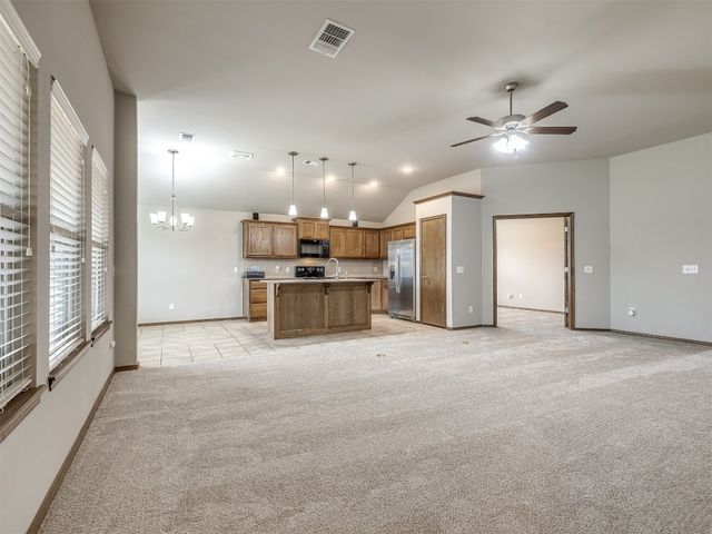 6912 NW 155th Terrace, Edmond, OK 73013