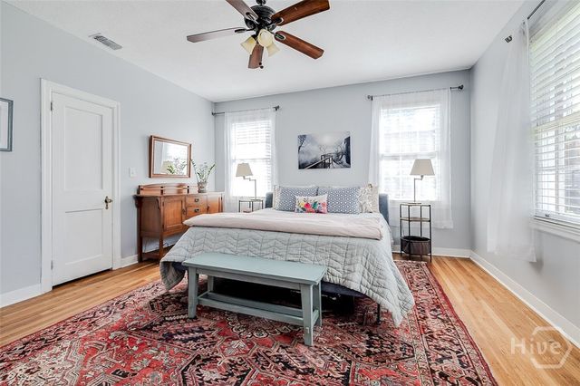 304 E 57th Street, Savannah, GA 31405