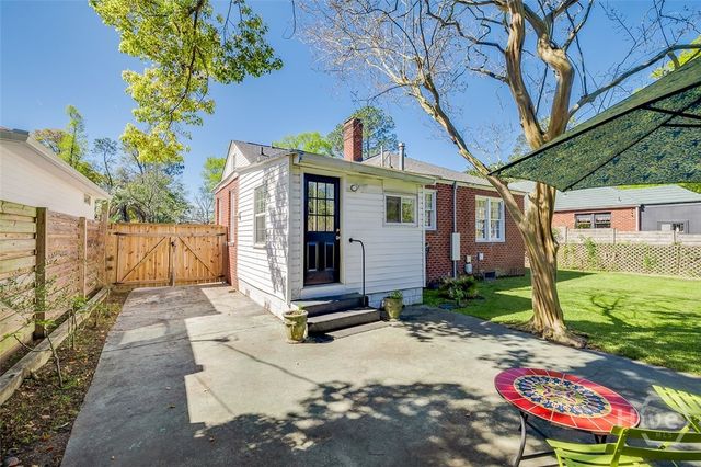 304 E 57th Street, Savannah, GA 31405