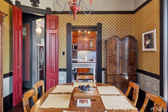 2111 Bush Street, San Francisco, CA 94115