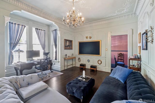 2111 Bush Street, San Francisco, CA 94115