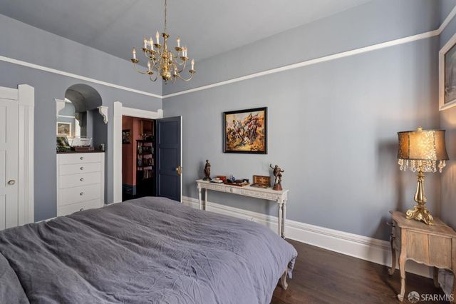 2111 Bush Street, San Francisco, CA 94115