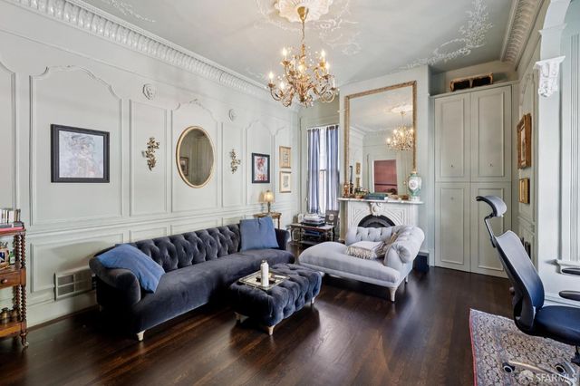 2111 Bush Street, San Francisco, CA 94115