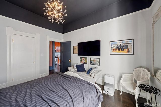 2111 Bush Street, San Francisco, CA 94115