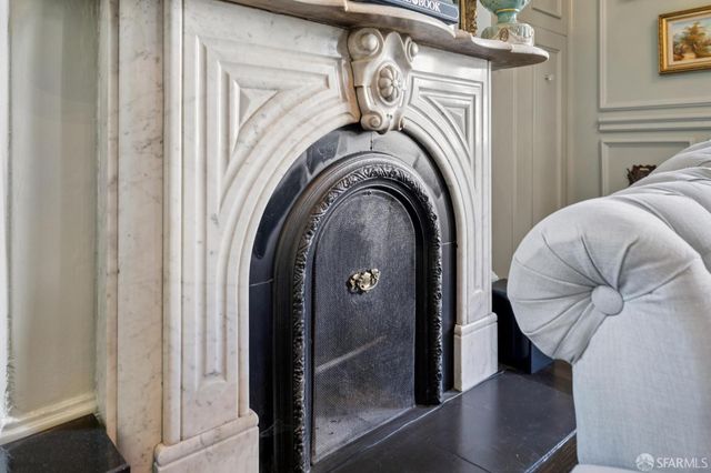 2111 Bush Street, San Francisco, CA 94115