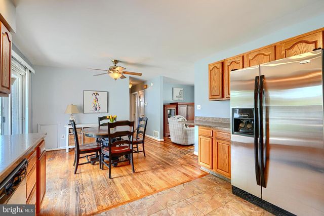 4230 DARLEIGH RD, Baltimore, MD 21236