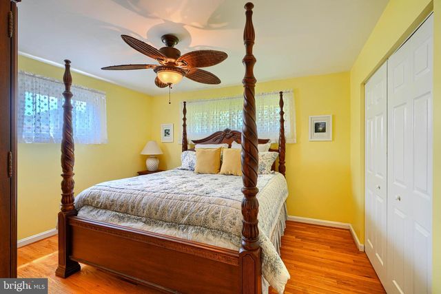 4230 DARLEIGH RD, Baltimore, MD 21236