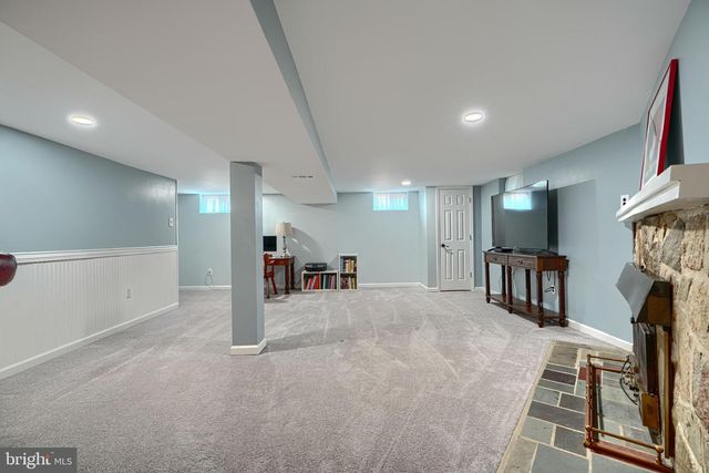 4230 DARLEIGH RD, Baltimore, MD 21236