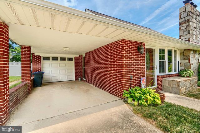 4230 DARLEIGH RD, Baltimore, MD 21236