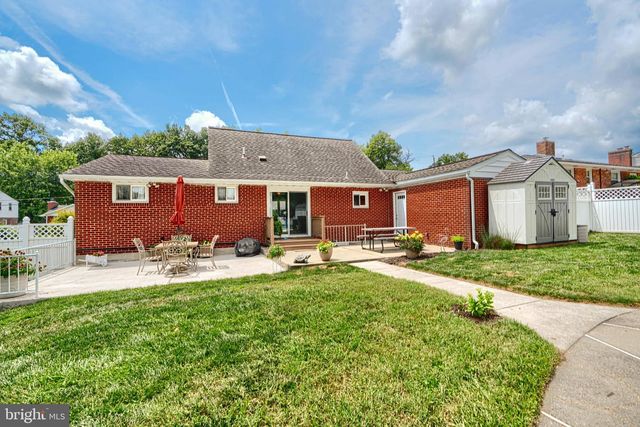 4230 DARLEIGH RD, Baltimore, MD 21236