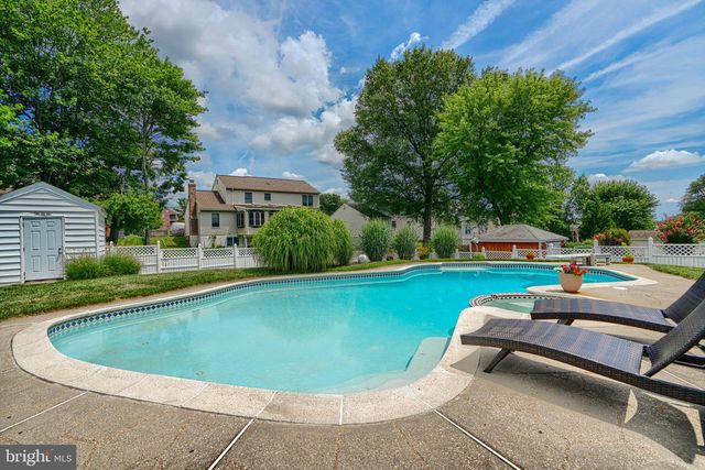 4230 DARLEIGH RD, Baltimore, MD 21236