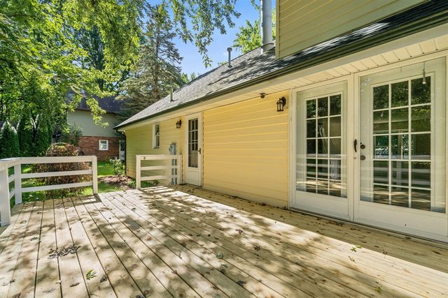 43618 Carla Drive, Paw Paw, MI 49079