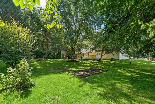 43618 Carla Drive, Paw Paw, MI 49079