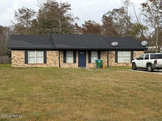 3604 Harrison Drive, Gulfport, MS 39501