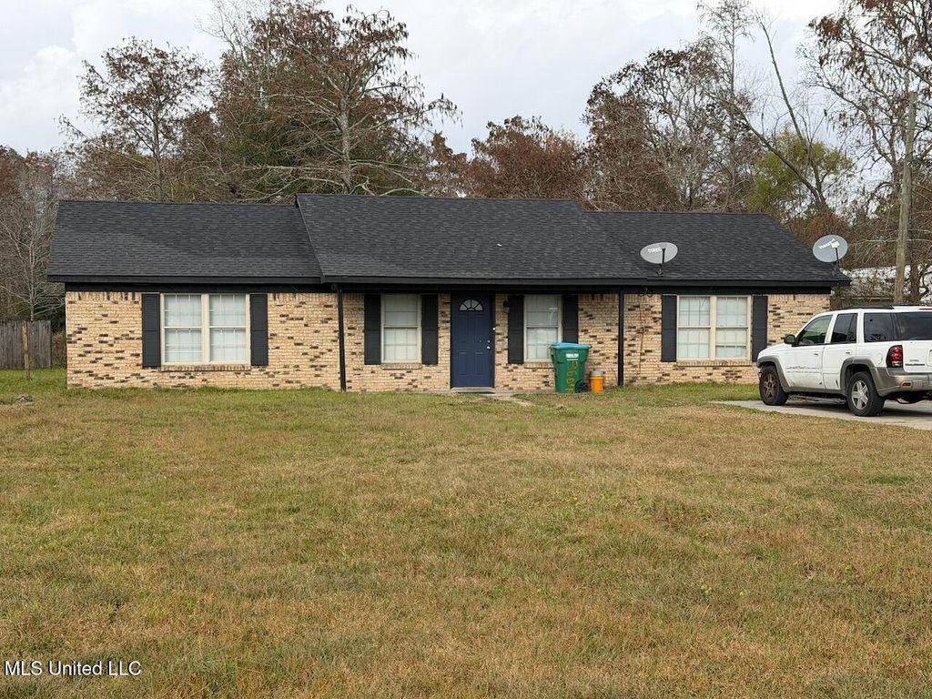 3604 Harrison Drive, Gulfport, MS 39501