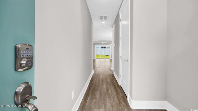 1529 Coastal Cove Ln, Calabash, NC 28467