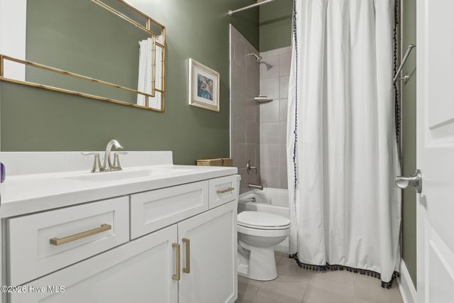 3350 Oyster Tabby Drive, Wilmington, NC 28412