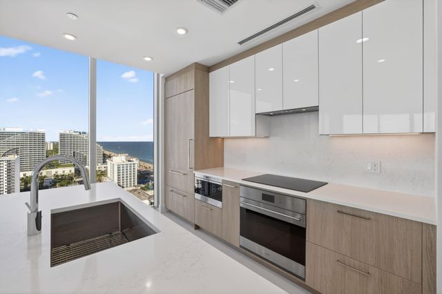 151 N Seabreeze Boulevard 1803-E, Fort Lauderdale, FL 33304