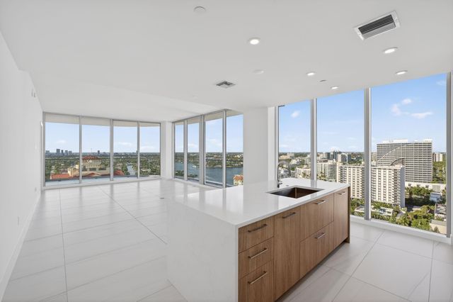 151 N Seabreeze Boulevard 1803-E, Fort Lauderdale, FL 33304