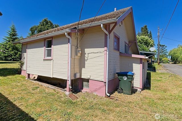 1125 W Ninth Street, Port Angeles, WA 98363